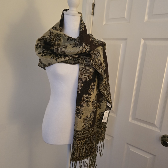Accessory Street Multicolored Metallic Gold/Brown Long Fringed Scarf - Picture 2 of 10
